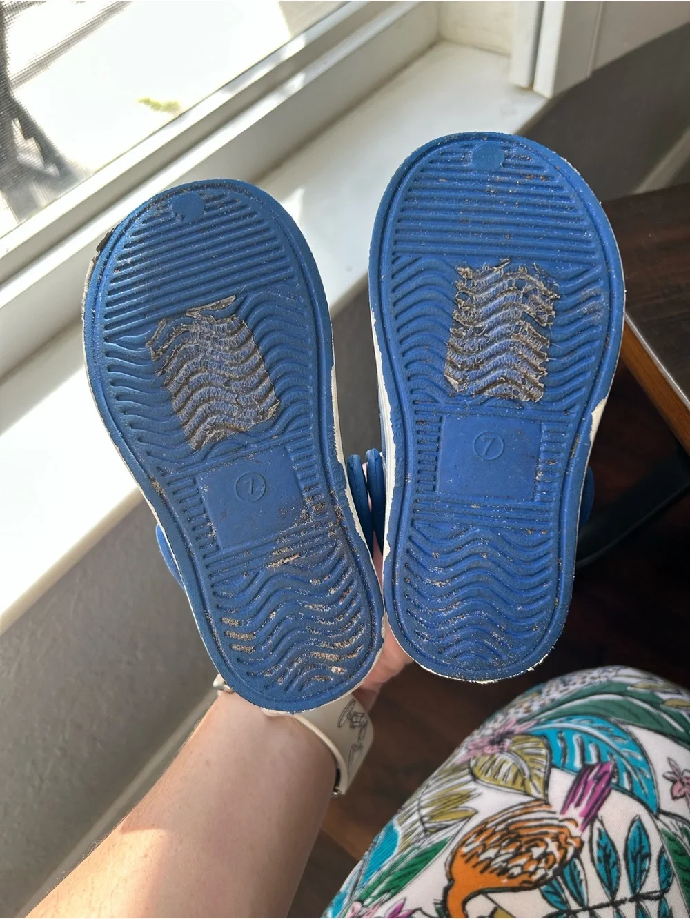 Tommy Bahama slip water